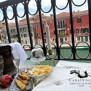 https://venezia-canal-view.hotelinveneto.com