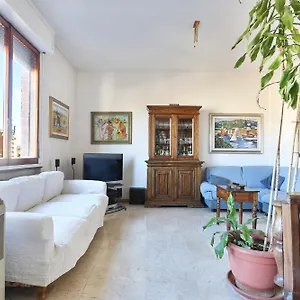 La Tua Casa A Con Parcheggio Privato Per 2 Auto Apartament