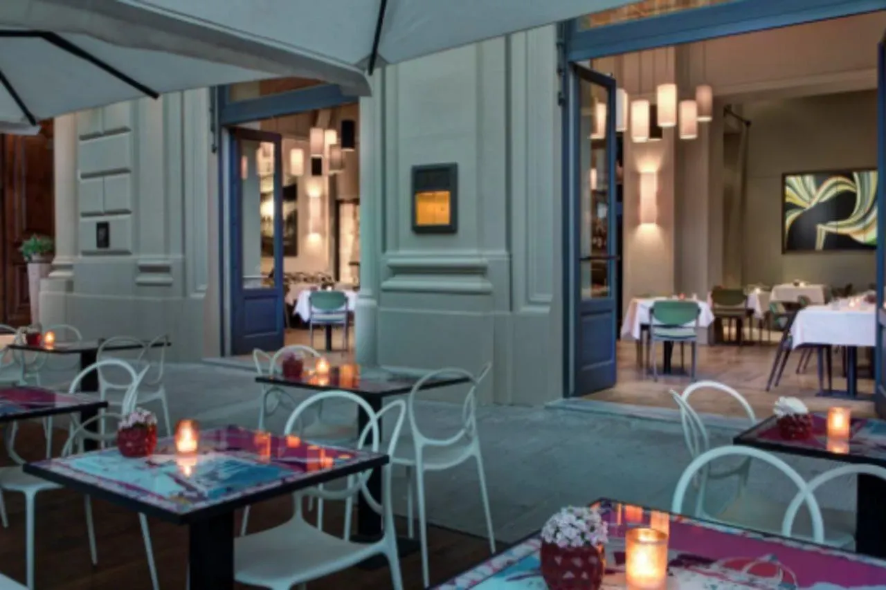 *****  Rocco Forte Hotel Savoy Florence Italy
