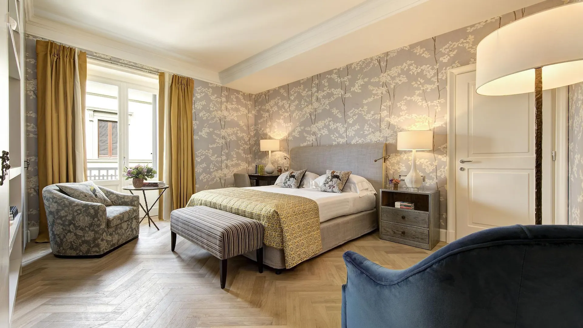 Rocco Forte Hotel Savoy Florence 5*,  Italy
